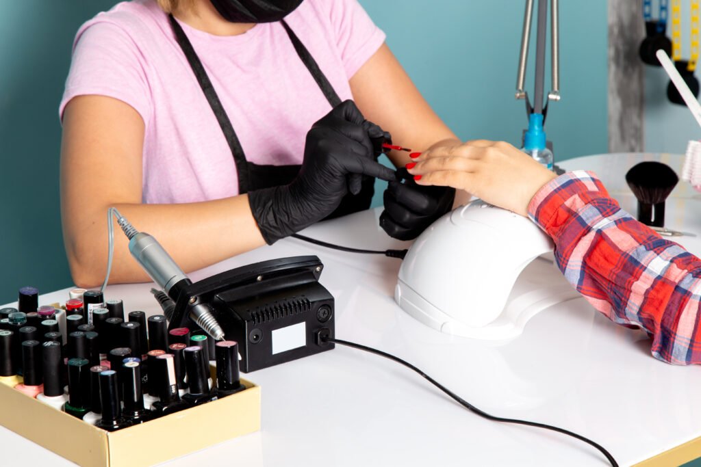 Nail Courses: Acrylic, Gel or BIAB? Make The Right Choice